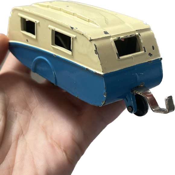 Dinky Toys 190 Caravan Trailer. - Picture 2 of 7